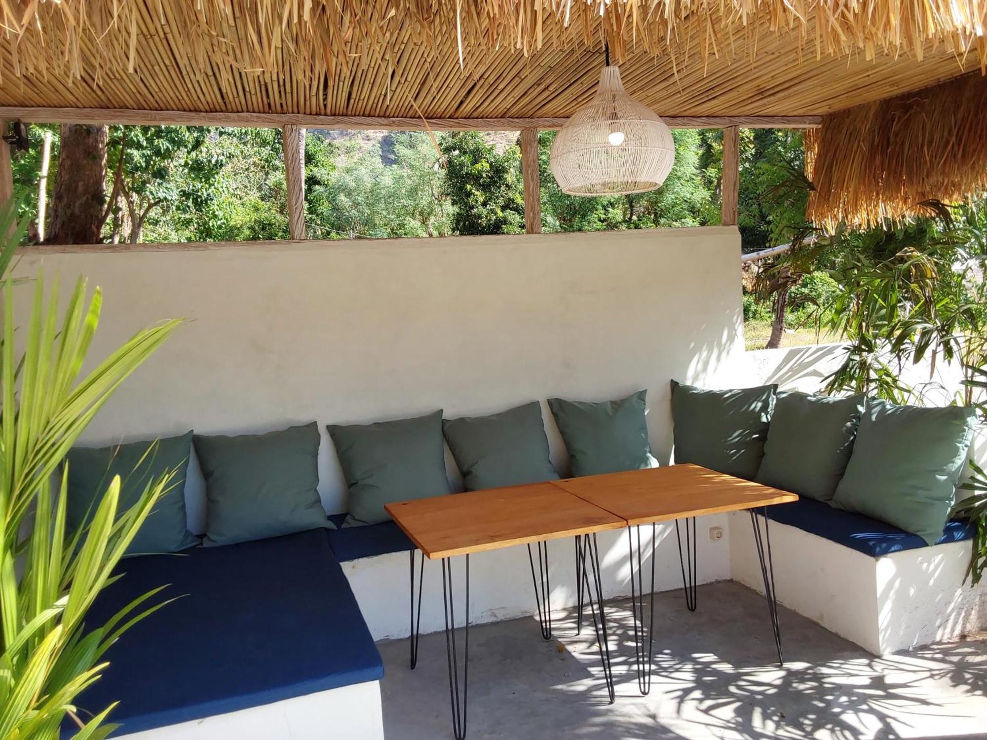 Okaoki Homestay Amed Zewnętrze zdjęcie