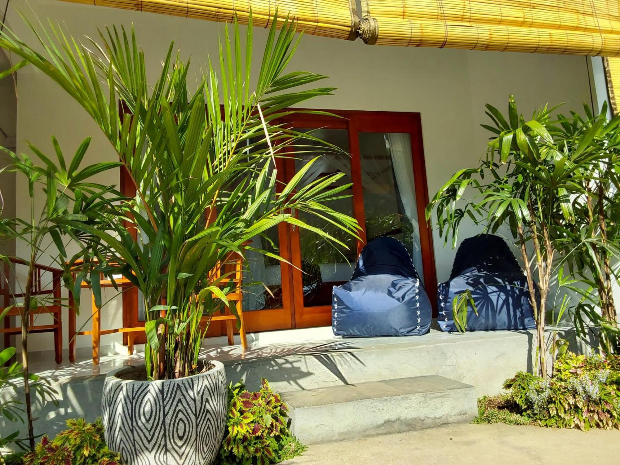 Okaoki Homestay Amed Zewnętrze zdjęcie